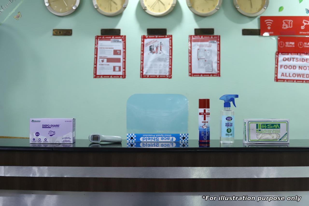 Oyo 48489 Adarsh Plaza Hotel Saharanpur Exterior photo